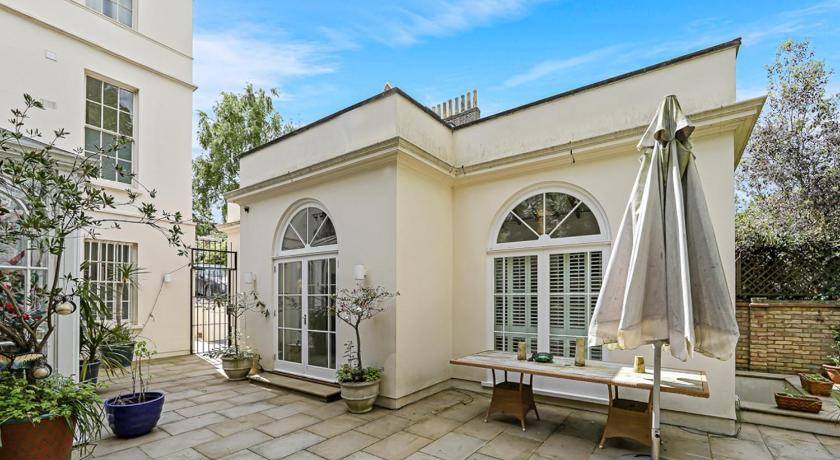 LONDON ONE BED ANNEX