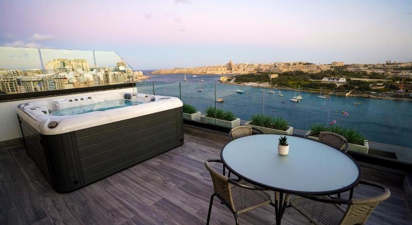 The Londoner Hotel Sliema