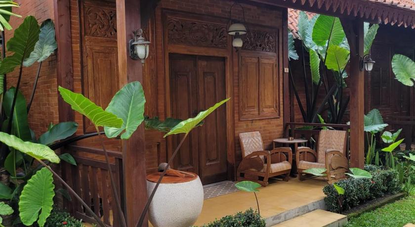 La Tavisa Hotel Borobudur