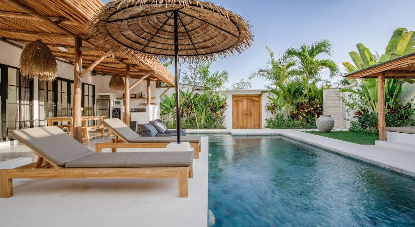 Villa Ruta I - Sumptuous 2BR luxury villa next to Luna BC and Nyanyi beach