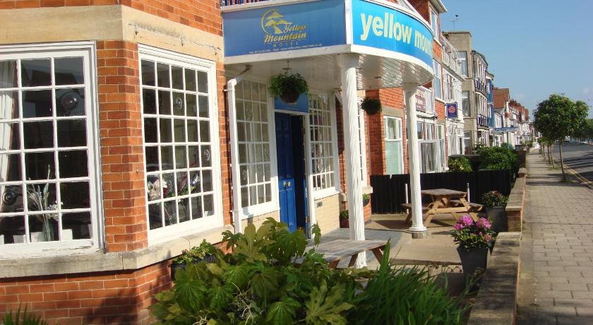 Yellow Mountain Hotel