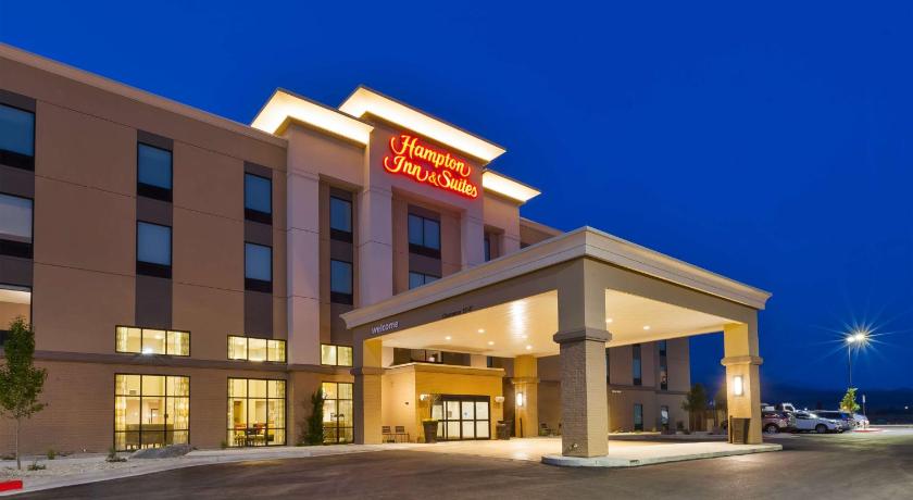 Hampton Inn and Suites Wells