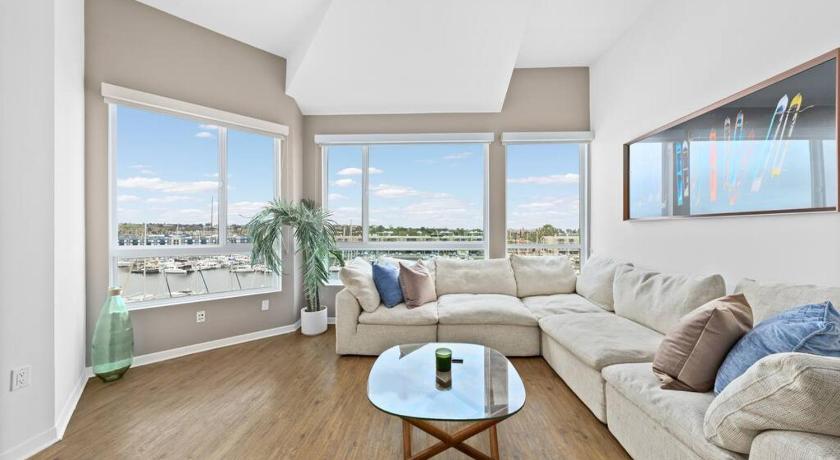 Penthouse Waterfront In the Heart of MDR/Venice/SM