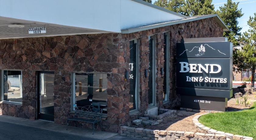 Bend Inn & Suites