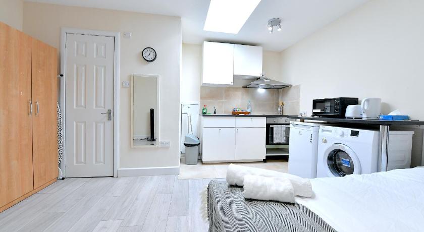 City Apartments near Seven Sisters