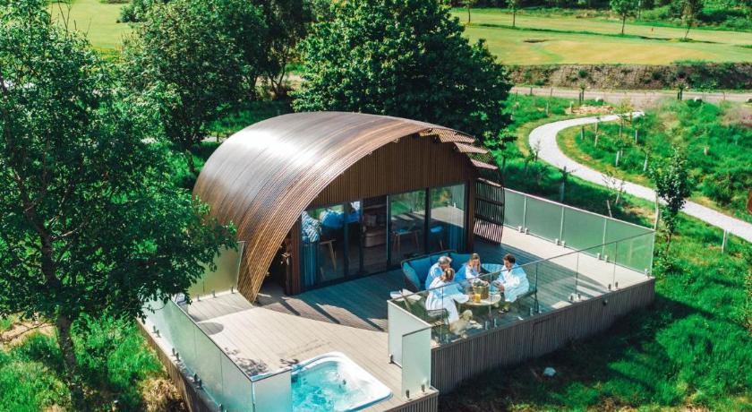 SeaBeds - Luxury Lookouts with Hot Tubs