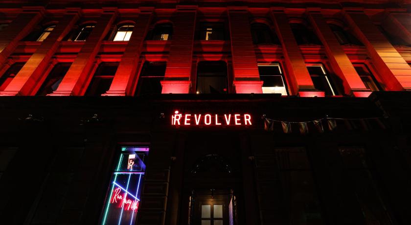 Revolver