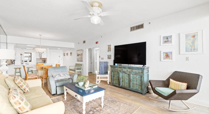 Navarre Towers 0405