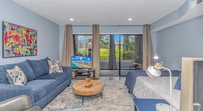 Fully Renovated First Floor Condo! Cypress Bay J-2