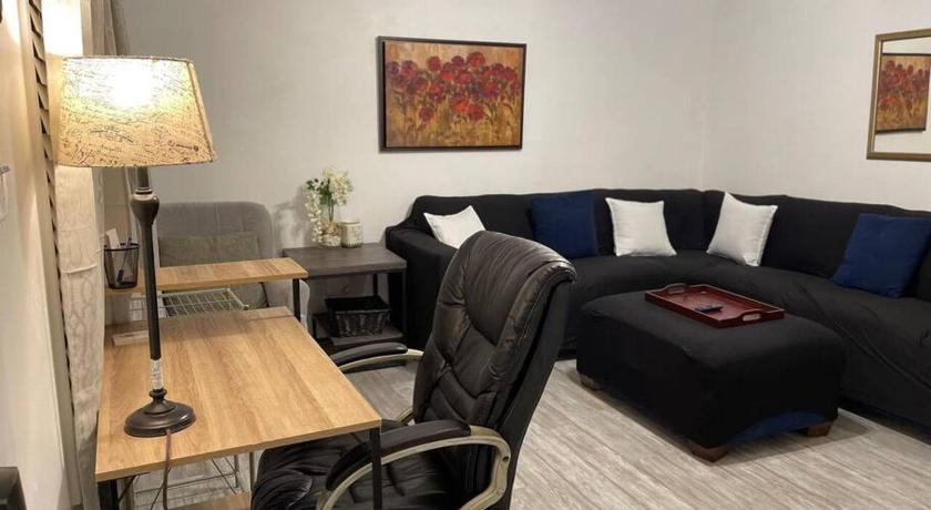 Comfort & Quiet in a central location