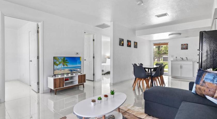 Best location in Cape Coral!