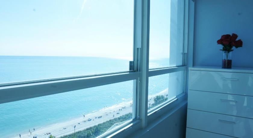 The Castle Beach Apartments