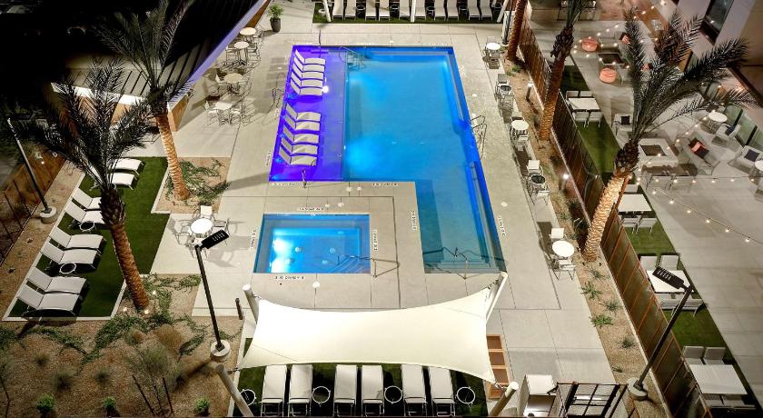 Home2 Suites by Hilton Las Vegas Convention Center