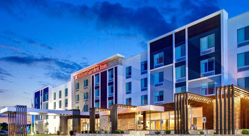 Hilton Garden Inn Cedar Rapids