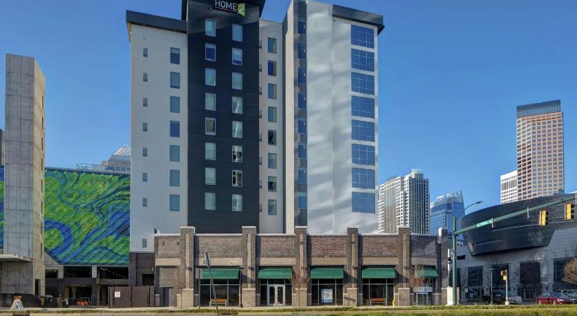 Home2 Suites by Hilton Charlotte Uptown
