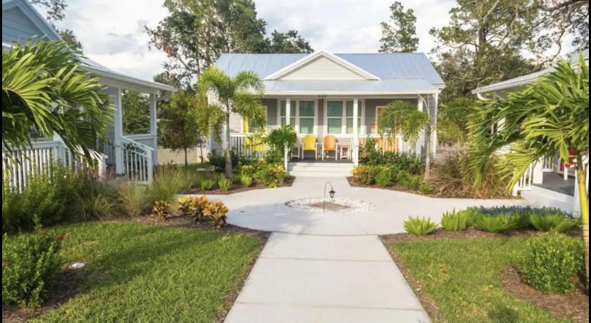 Sunny Side Cottages