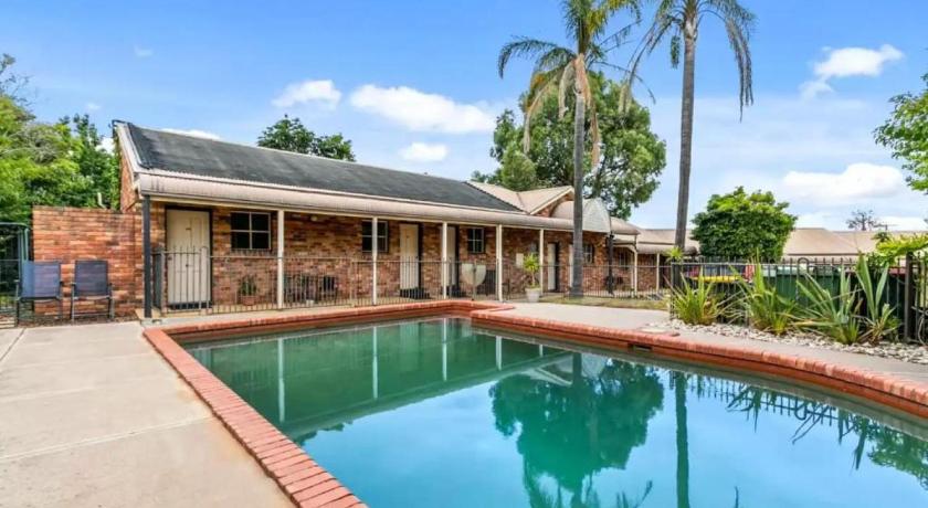 Greensborough Motel