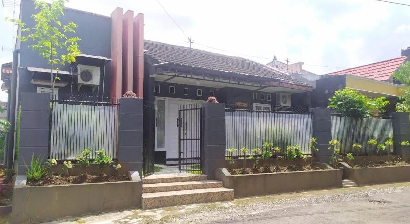 Endah Homestay Syariah