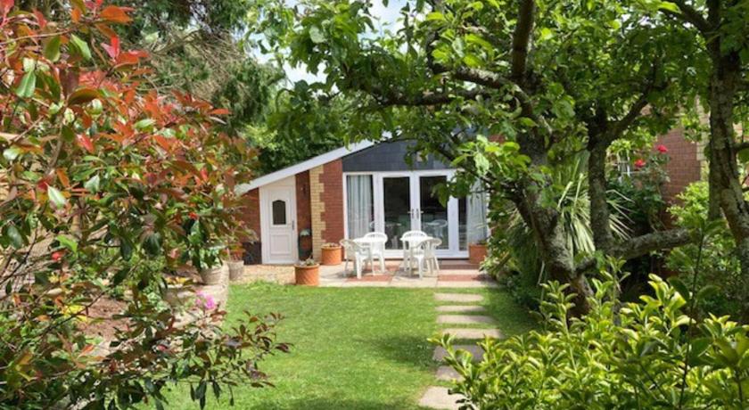 Walnut Cottage