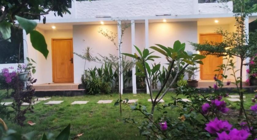 Cemare Cottage