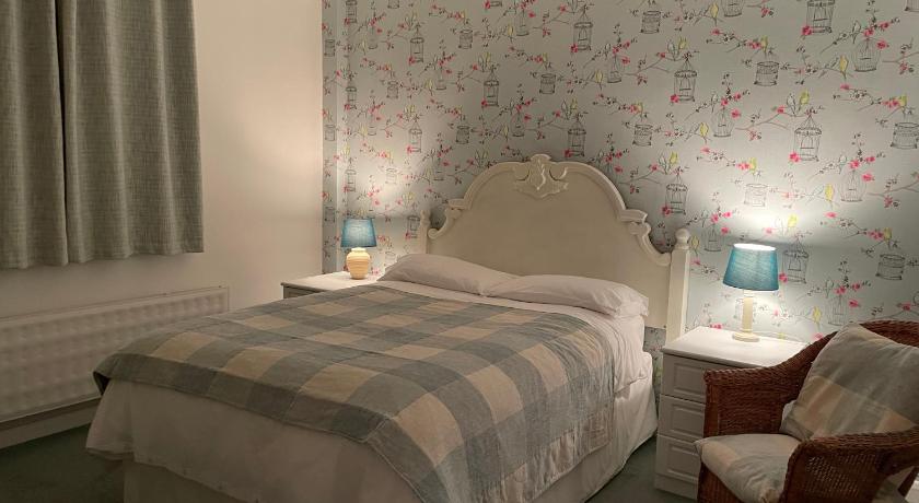 Silver Lodge Guest House
