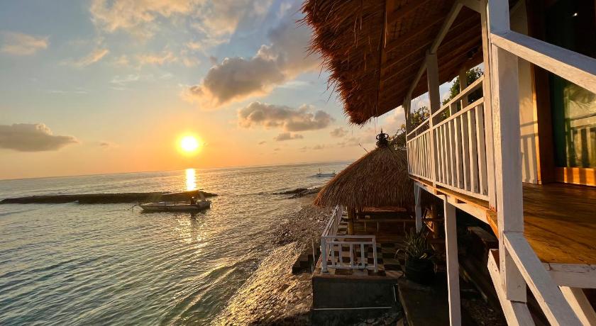 Coastal Inn