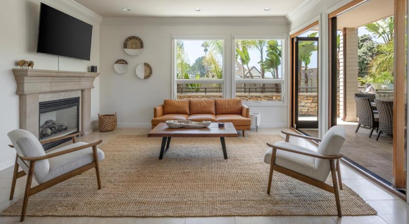 Ocean View Del Mar Beach Home w Jacuzzi