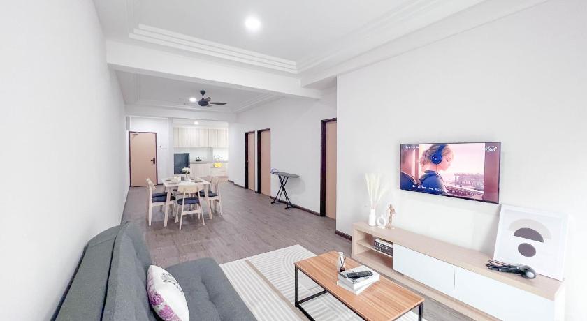 MH Maison by Manhattan Group