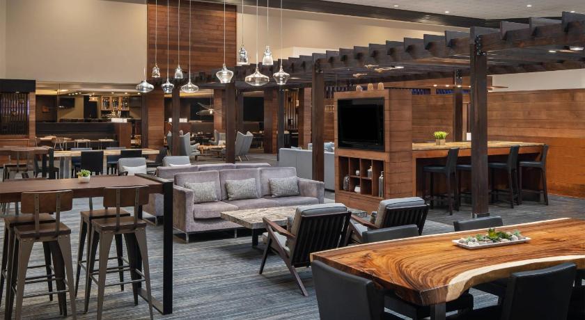 Cleveland Marriott East