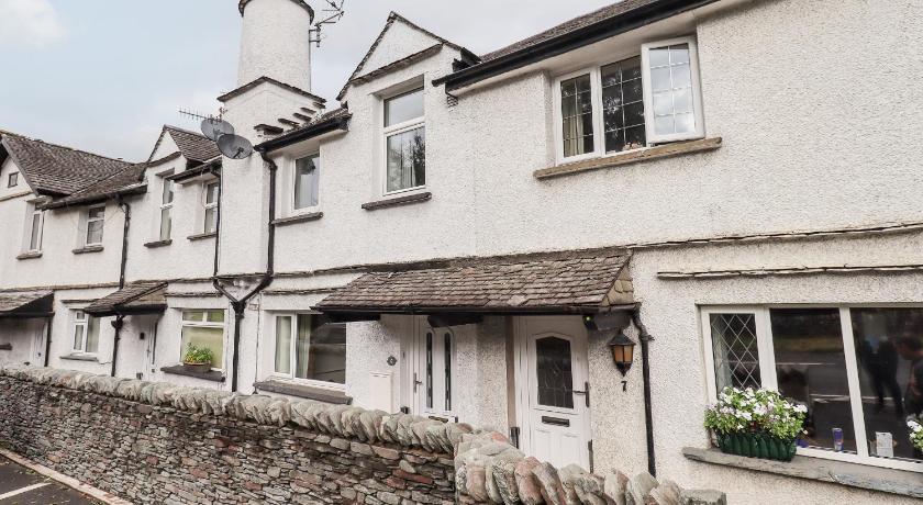 6 Calgarth View