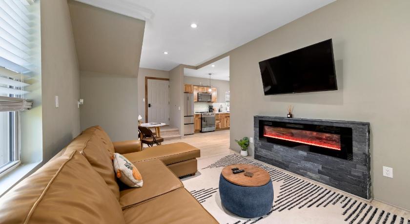 Modern Home &Cozy