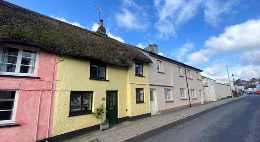 Lemon Cottage