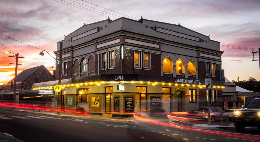 Lambton Park Hotel