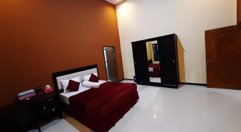 55 Ketapang Homestay