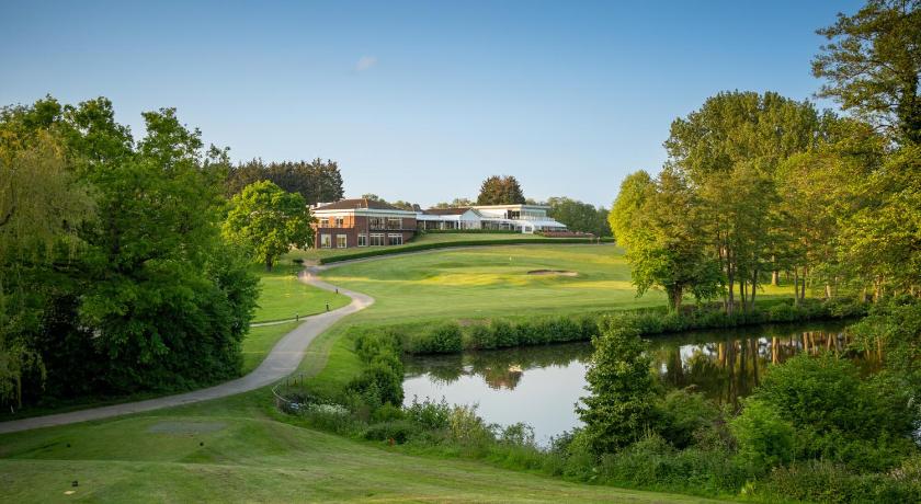 Stoke By Nayland Golf & Spa Hotel