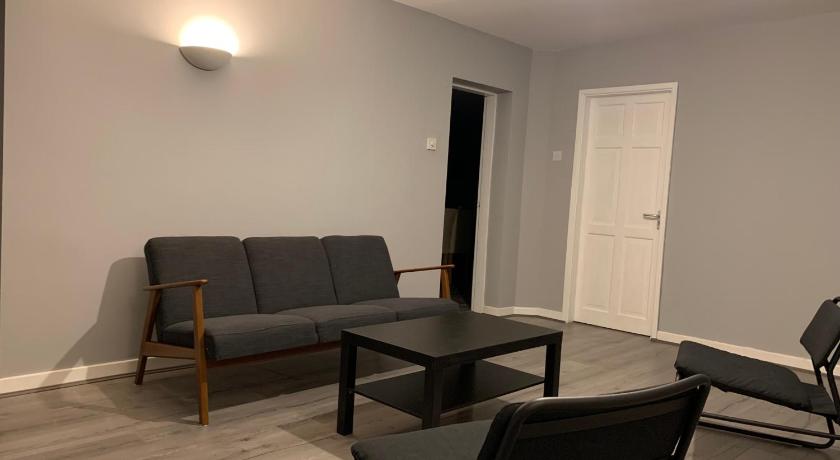 Modern Room Close to Warwick University