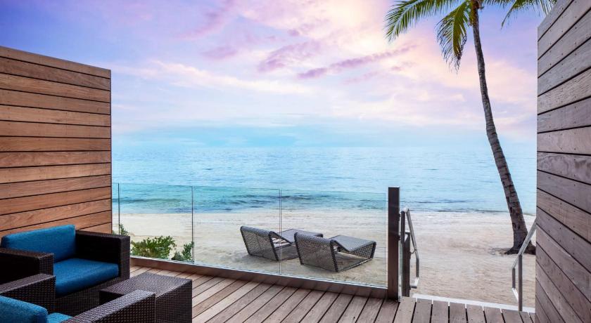 Casa Marina Key West, Curio Collection by Hilton