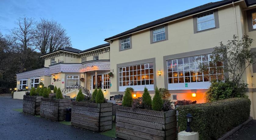 Reigate Manor Hotel
