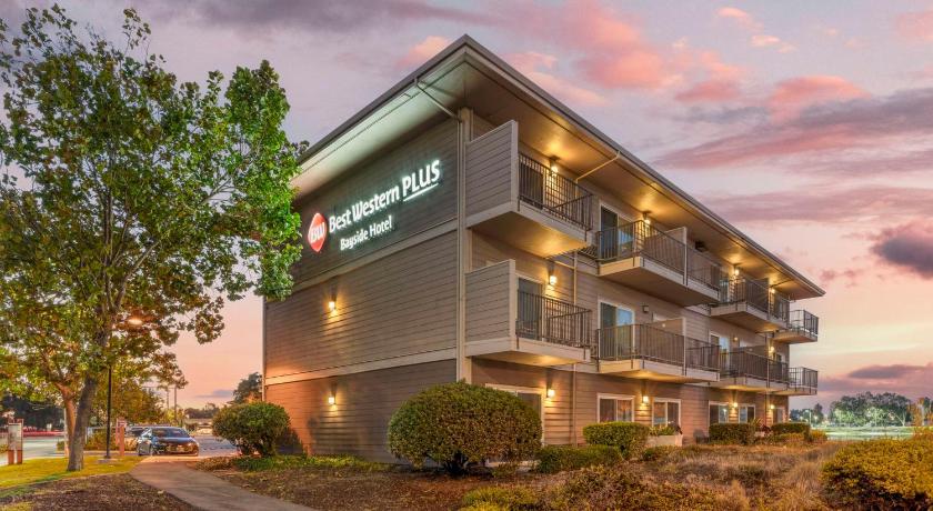 Best Western Plus Bayside Hotel