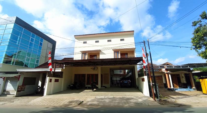 Kresna Guest House Syariah Pacitan