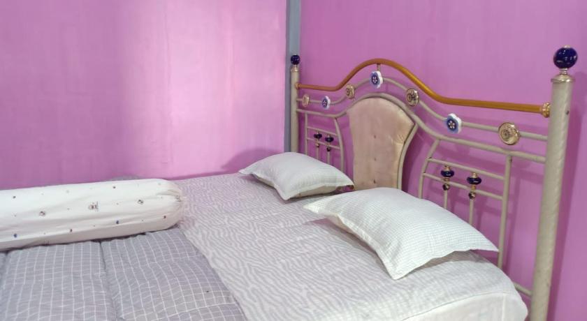D' pamor Homestay