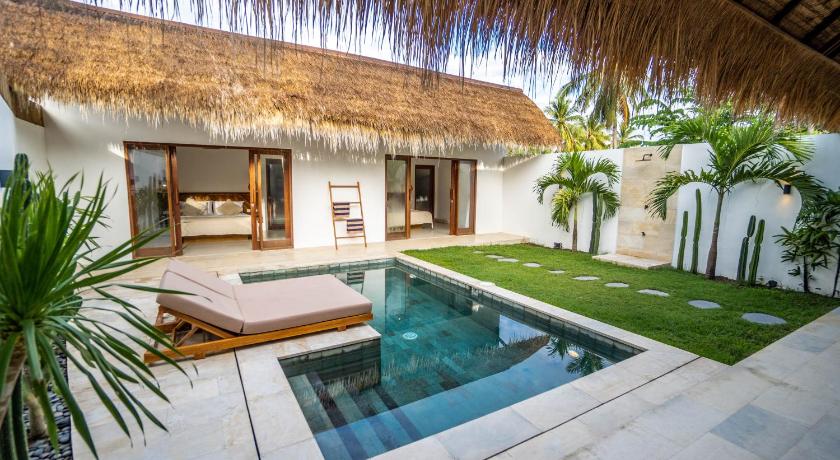 Palm Merah Villas - Private pool