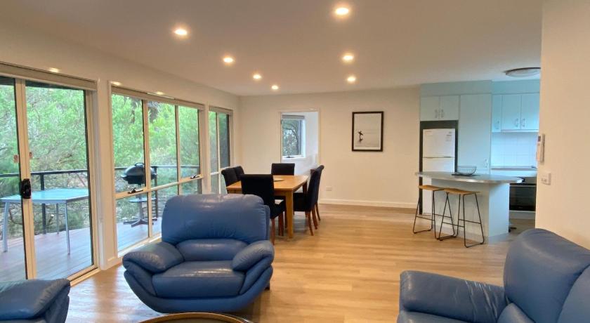 Sandy Point Beach Escape 1 Bedroom Apartment
