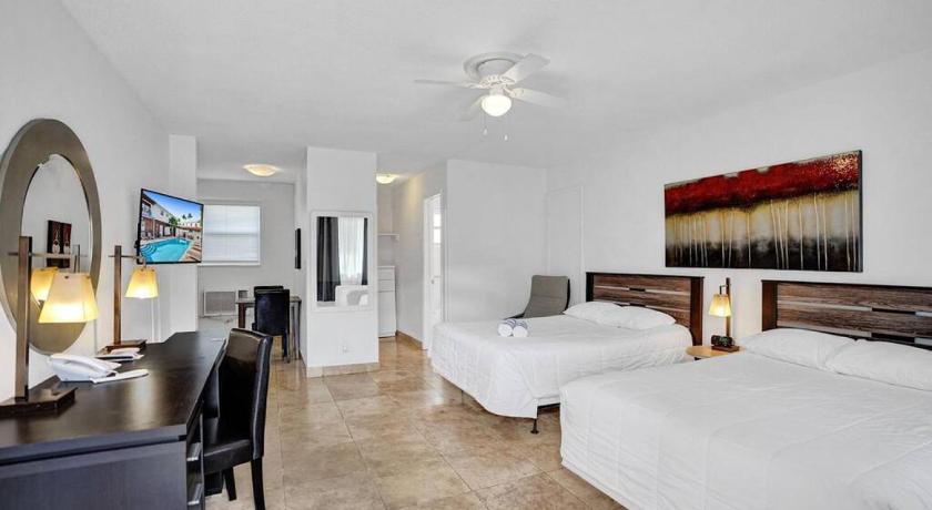 Waves Beach Town Spacious Studio Apartment For 4 People