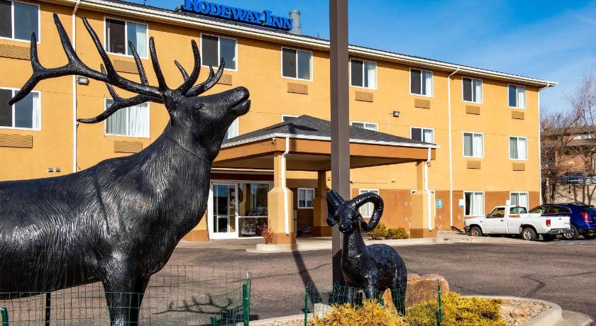 Rodeway Inn Central Colorado Springs
