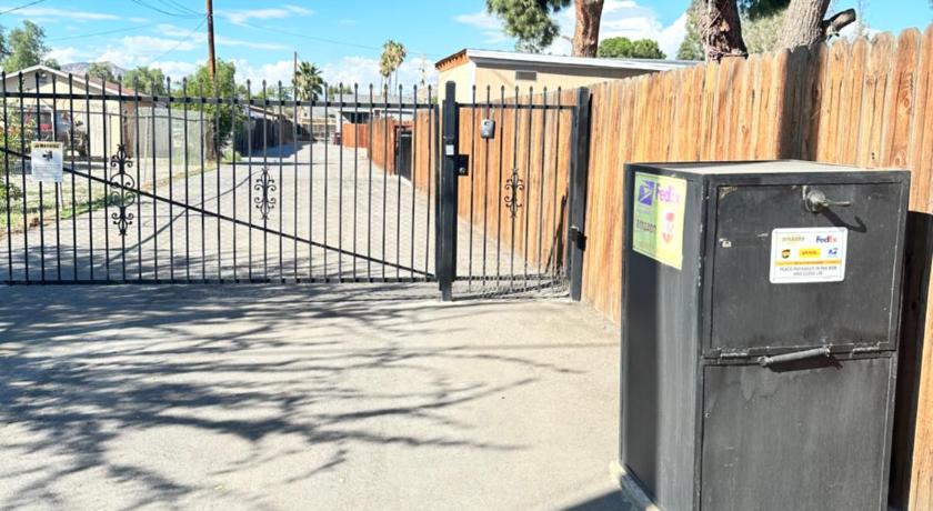 Tiny house in the heart of MOVAL private freeparking Netflix
