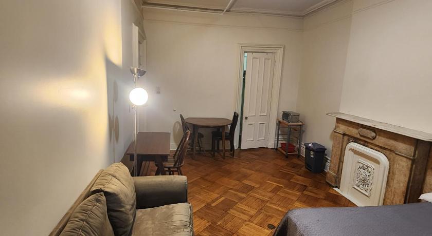 New York City Guest House 2