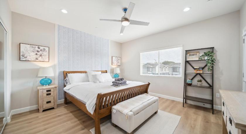 Amazing Value with High Comfort, 14 Guests for 4BR by Disneyland, Beaches, Rodeo 39 & More