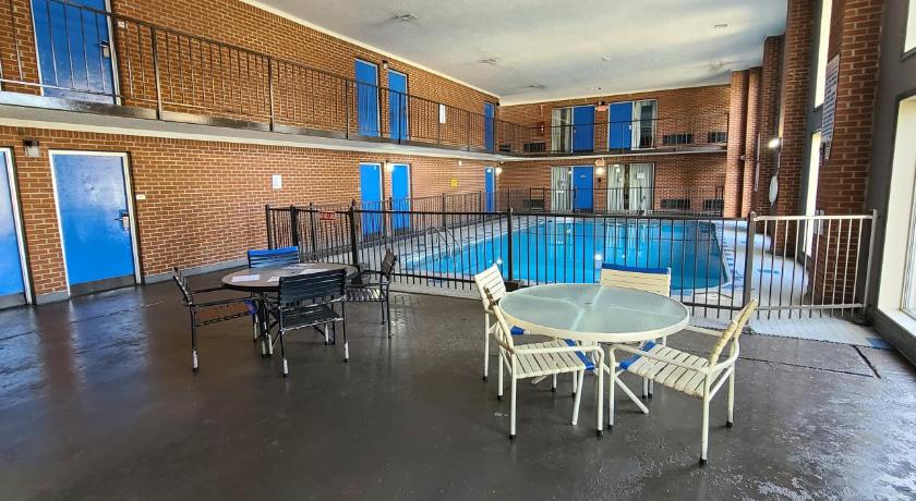 Fairview Inn & Suite