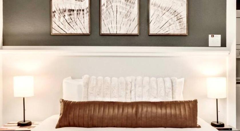 Global Cup The one that you want & Arboretum Tickets Included